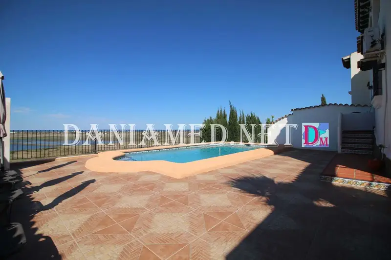 Chalet con Vistas al Mar en Montepego Alicante