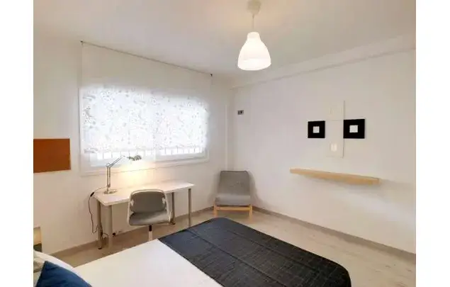 Apartamento 5 Dormitorios Madrid Puente de Vallecas