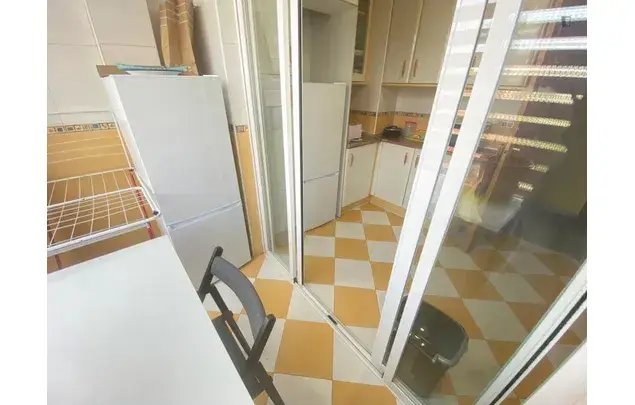 Apartamento 6 Dormitorios Madrid Alquiler Estancia 3-24 Meses