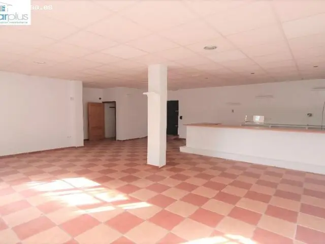 Local en Alquiler Jerez Zona Este 70m2 Salida Humos