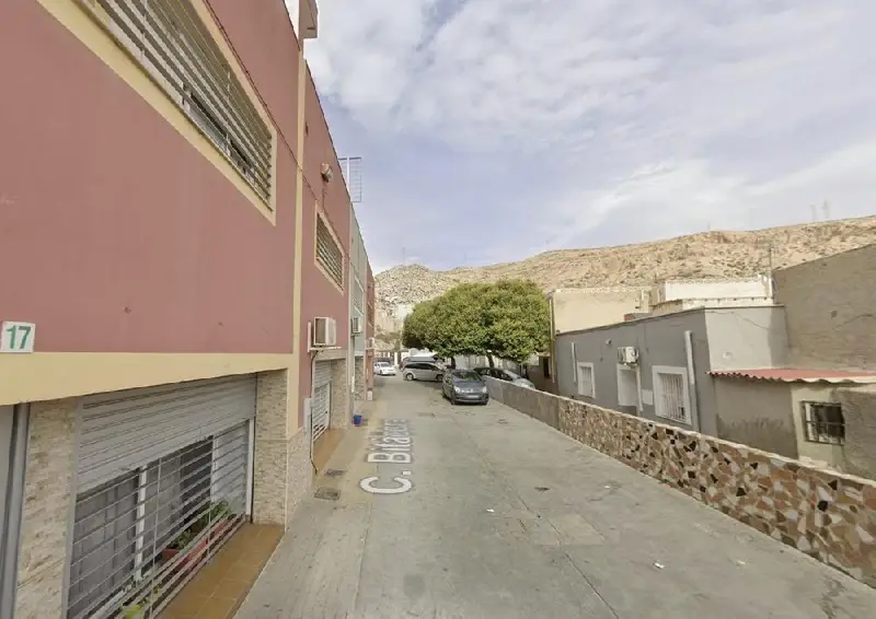 Venta Piso 3 Habitaciones Pescaderia Almeria