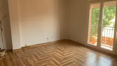Piso en Venta Cúllar Vega Tres Dormitorios