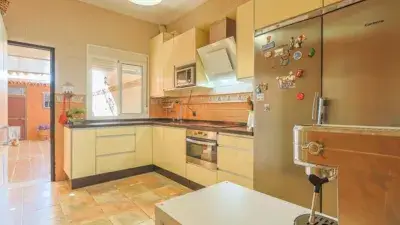 Casa en venta en Salteras