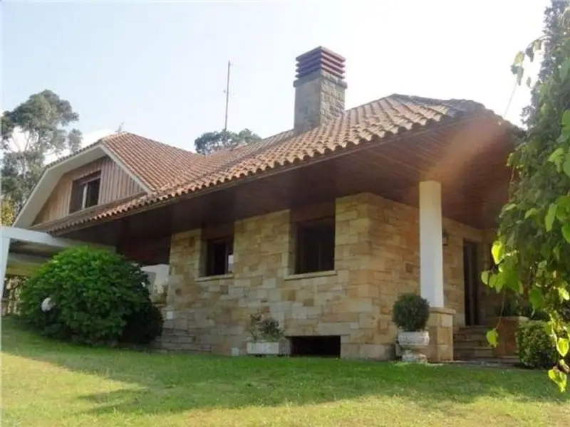 Chalet de Lujo en Asturias 900m2 Finca 12000m2