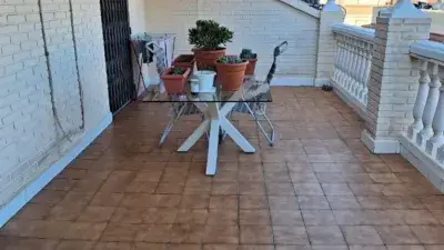 Piso en venta en Calle Carrer de Mossèn Luis Arnau, Número 48