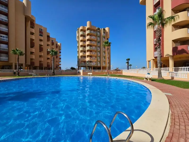 Apartamento 2 Dormitorios La Manga del Mar Menor Vistas al Mar