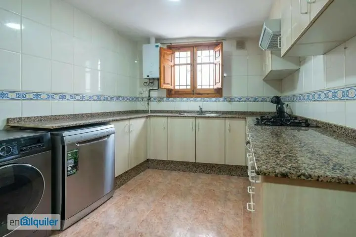 Piso en Alquiler Valencia La Seu 135m2 3 Dormitorios 2 Baños