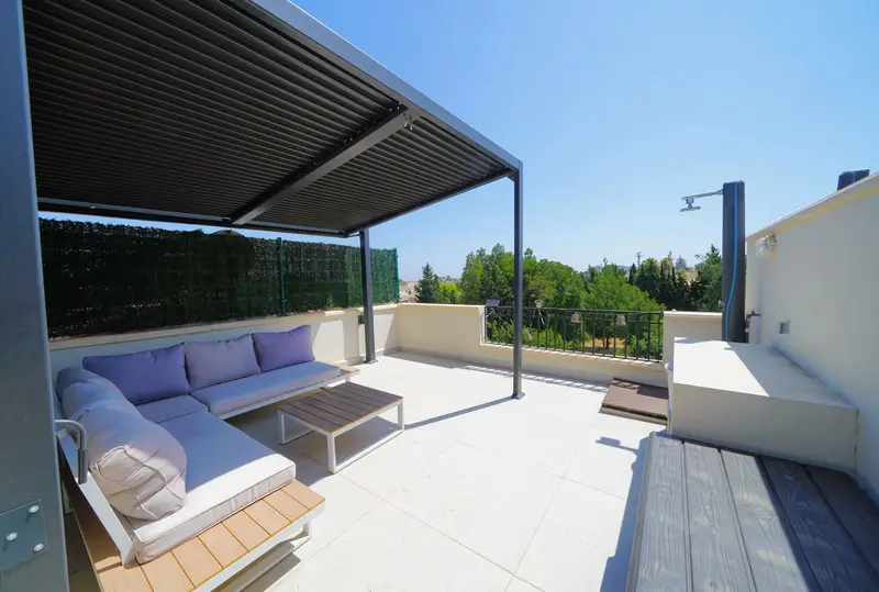 Atico en venta Denia 2 habitaciones 86m2 terraza piscina