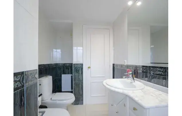 Apartamento 5 Dormitorios 170m2 Estudiantes Alcalá Henares