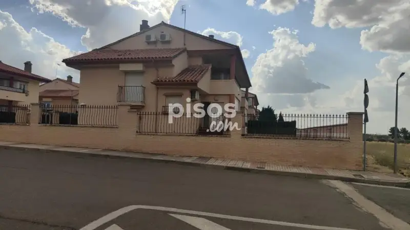 Chalet en venta en Plaza de San Benito, 11