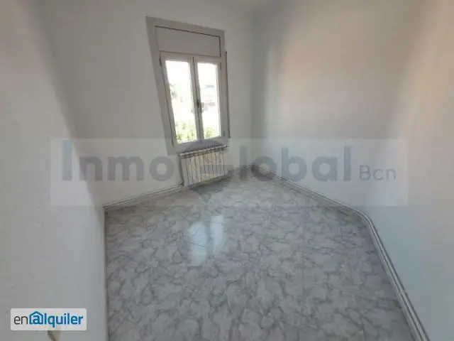 Piso en Alquiler en Gironella 3 Dormitorios Parking