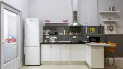 Apartamento en Venta en Motril Pueblo Cerca de la Playa