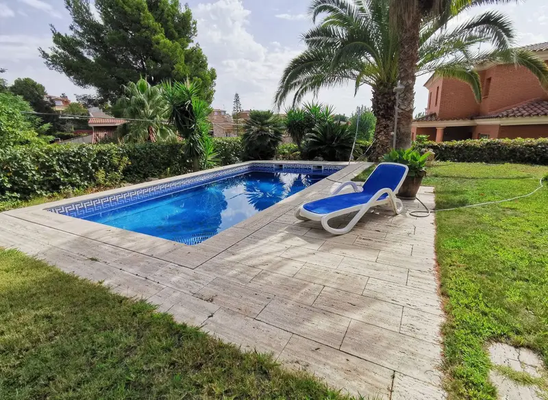 Venta Chalet en Castellmoster, Castellvell del Camp - Ref: 4459
