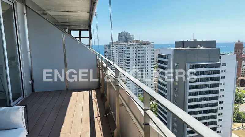 Apartamento en Diagonal Mar con Vistas al Mar Piscina y Gimnasio