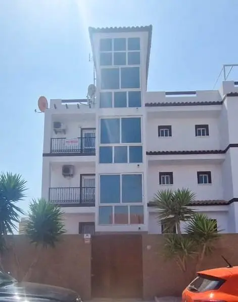 Casa en Punta Prima Orihuela Costa con Jardin y Piscina