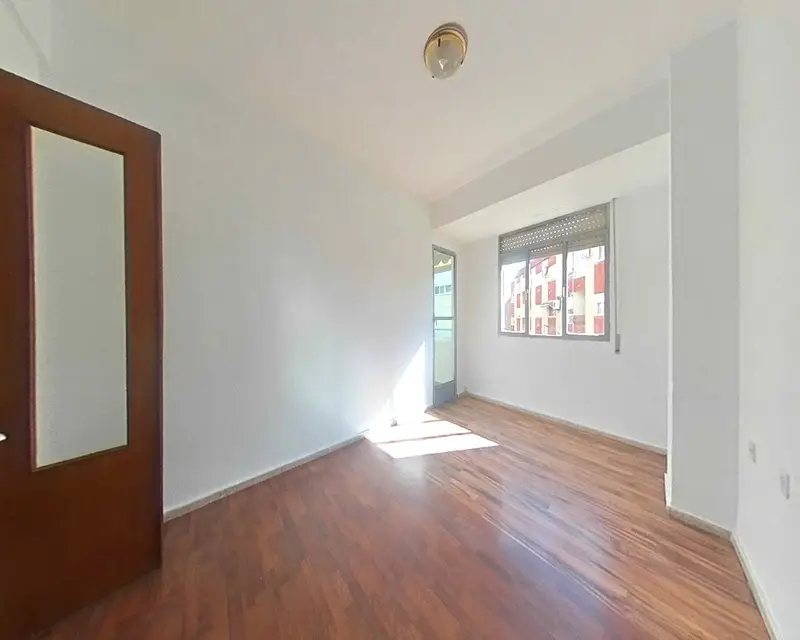 Piso 110m2 4 habitaciones Yecla