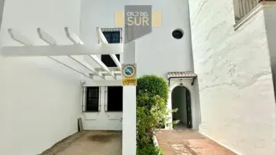 Casa en venta en Calle del Río Varas