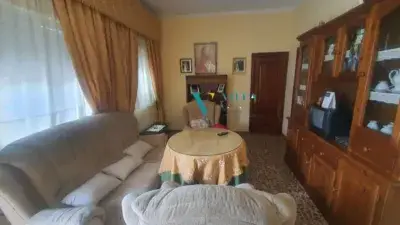 Casa en Venta Avda Antonio Mairena Dos Casas en Una