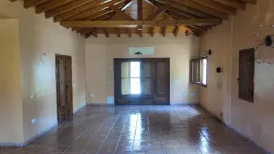 Casa Aislada con Piscina en Viñuela Malaga