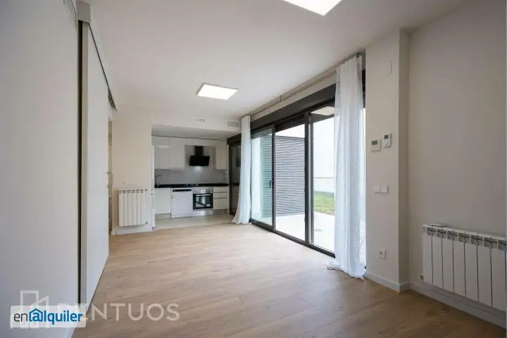 Piso en Planta Baja con Jardin Privado 84m2