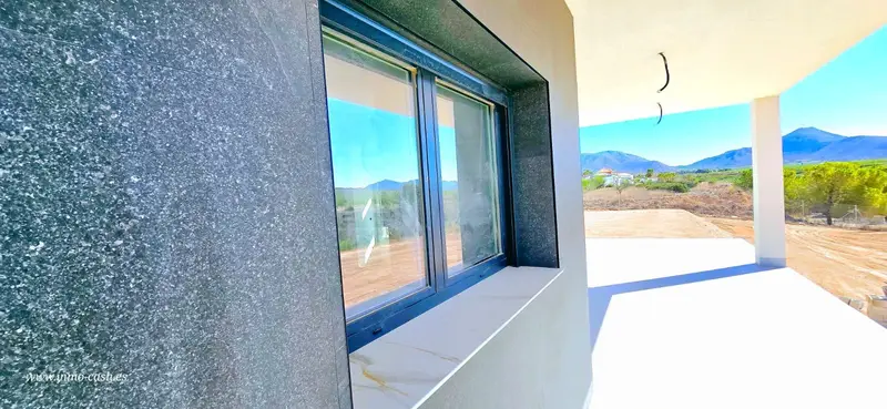 Casa-Villa de 3 Dormitorios en venta Macisvenda, España