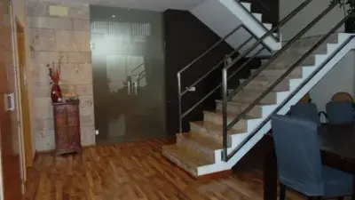 Casa de Lujo en Valdepe
								ñas