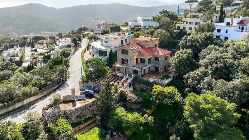 Chalet en venta en Sa Riera, Begur, Girona