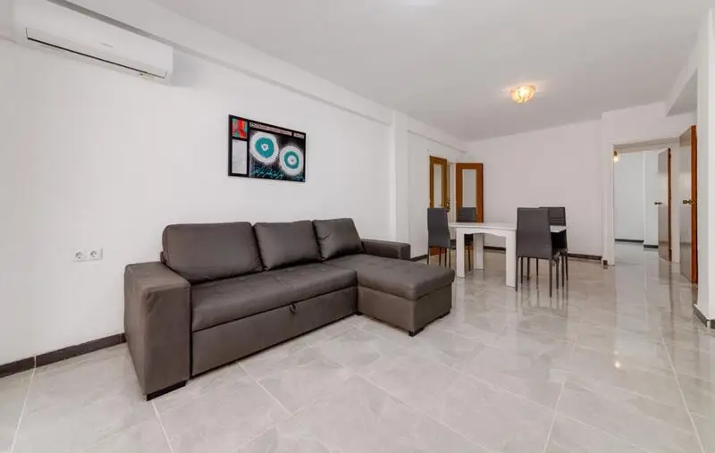 Apartamento 3 Dormitorios Torrevieja Cerca Playa