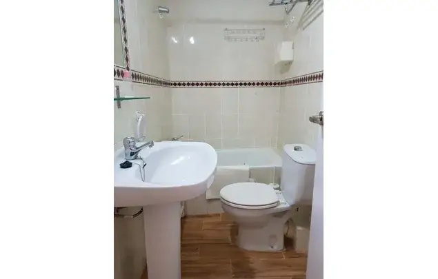 Habitacion 70m2 Sevilla San Vicente de Paul Alquiler Medio Largo Plazo