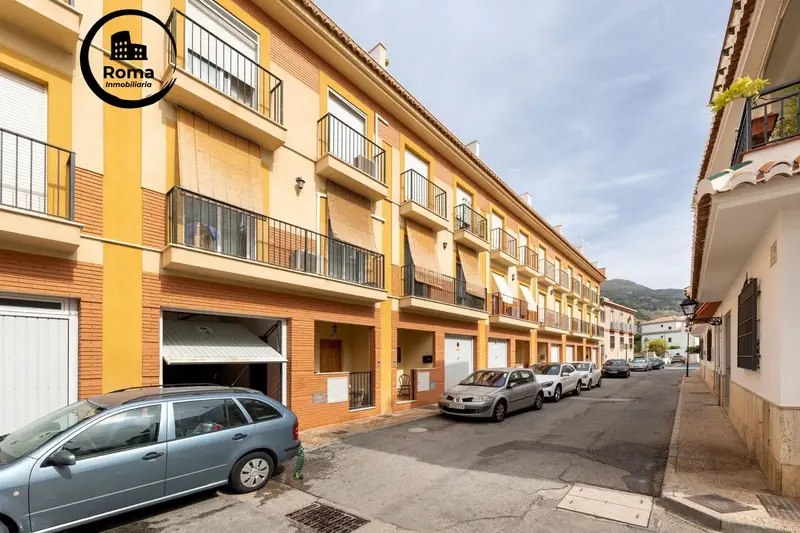 Adosado en venta en Vélez de Benaudalla, Granada