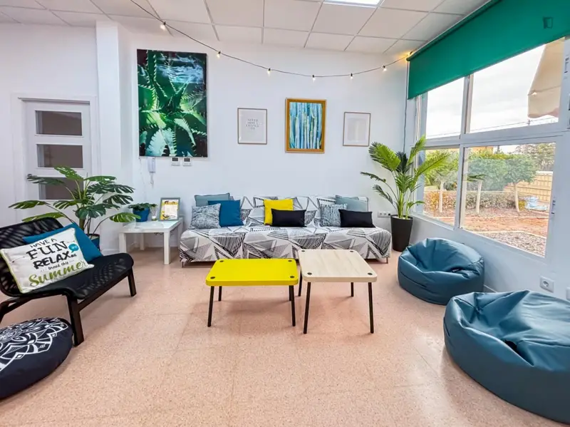 Habitacion Doble para Estudiantes cerca UA