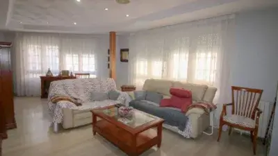 Casa Adosada 5 Habitaciones Picassent