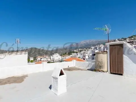 Casa de Pueblo en Competa 3 Dormitorios Garaje Terraza Vistas