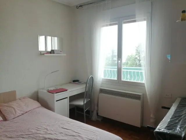 Habitacion Alquiler Pamplona Estudiantes Wifi Lavadora