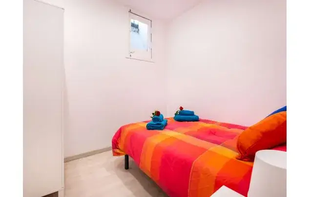 Apartamento 3 Dormitorios 65m2 Barcelona Estudiantes