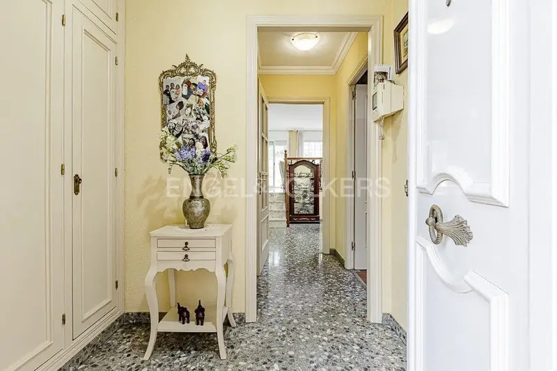 Casa Adosada 300m2 Molins de Rei 5 Dormitorios Piscina