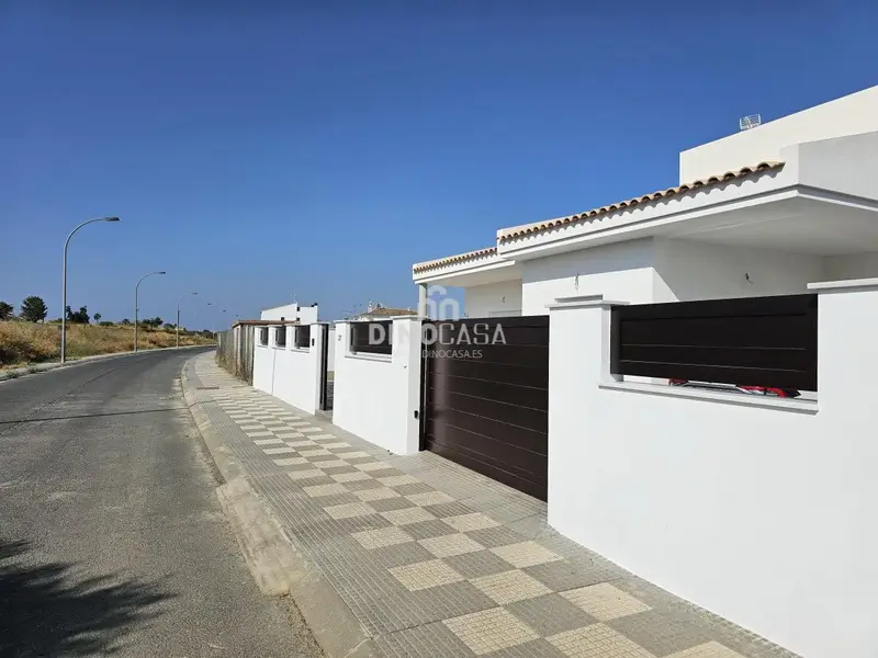 Chalet en Cartaya con Terraza y 3 Dormitorios