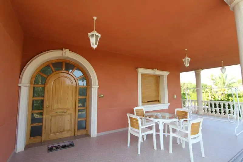 Villa de Lujo en venta 7 Dormitorios 7500m2 Jardin
