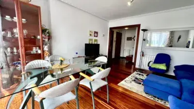 Piso en Alquiler Santander Cazoña Albericia Alisal 90m2 3 habitaciones