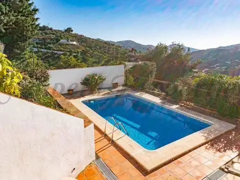 Casa de campo de 3 Dormitorios en venta Canillas de Albaida, España