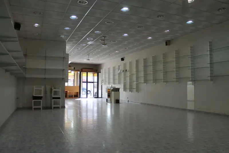 Venta Local Comercial Concepcion Arenal Moana