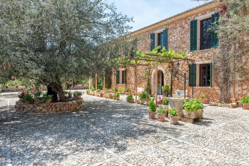 Casa-Villa de 5 Dormitorios alquiler Mallorca, España