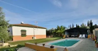 Chalet en venta en Arriate
