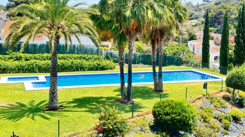 Bungalow en alquiler en Las Rotas / Les Rotes, Dénia, Alicante