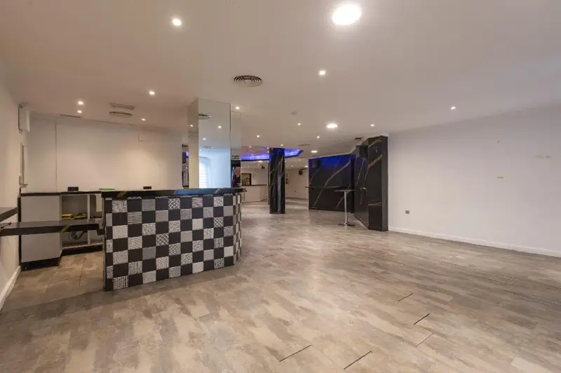 Venta Local Comercial Reformado Motril