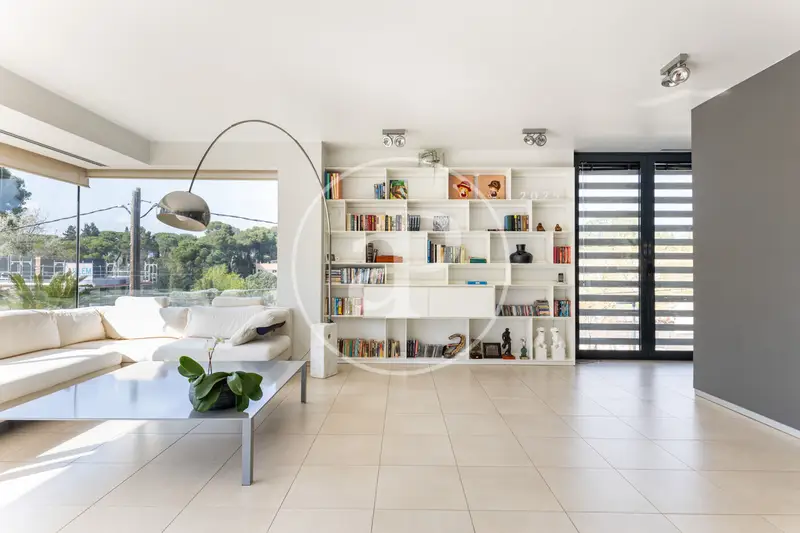 Casa de diseño en Valldoreix con vistas panorámicas