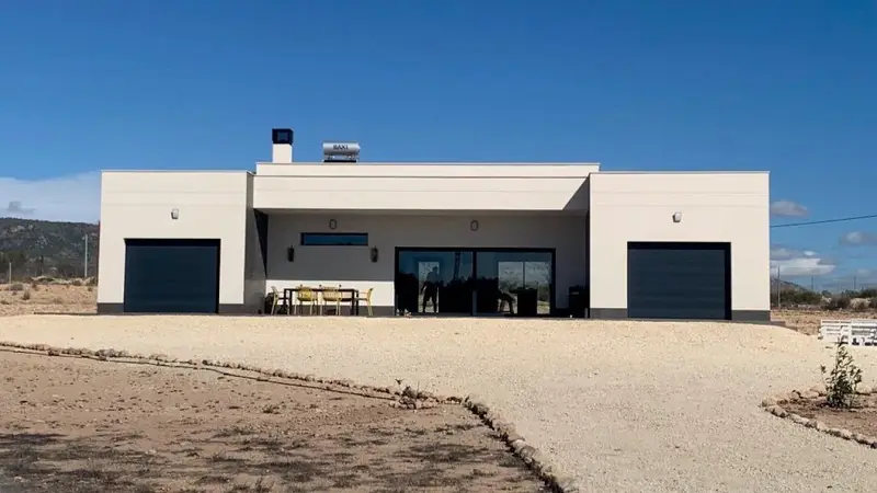 Villas de Lujo en Pinoso con Piscina