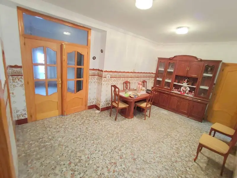 Casa en venta Xativa 338m2 Casco Antiguo con garaje patio y terraza