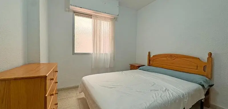 Apartamento 4 Dormitorios Torrevieja Cerca Playa Reforma