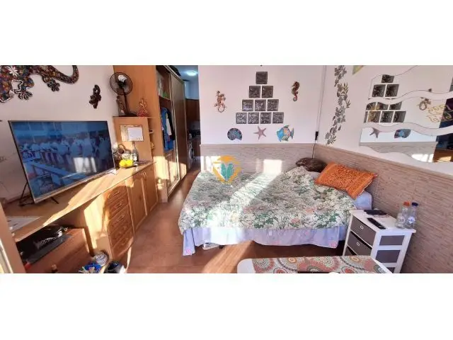 Estudio en Benidorm Cerca de la Playa Levante con Piscina y Parking